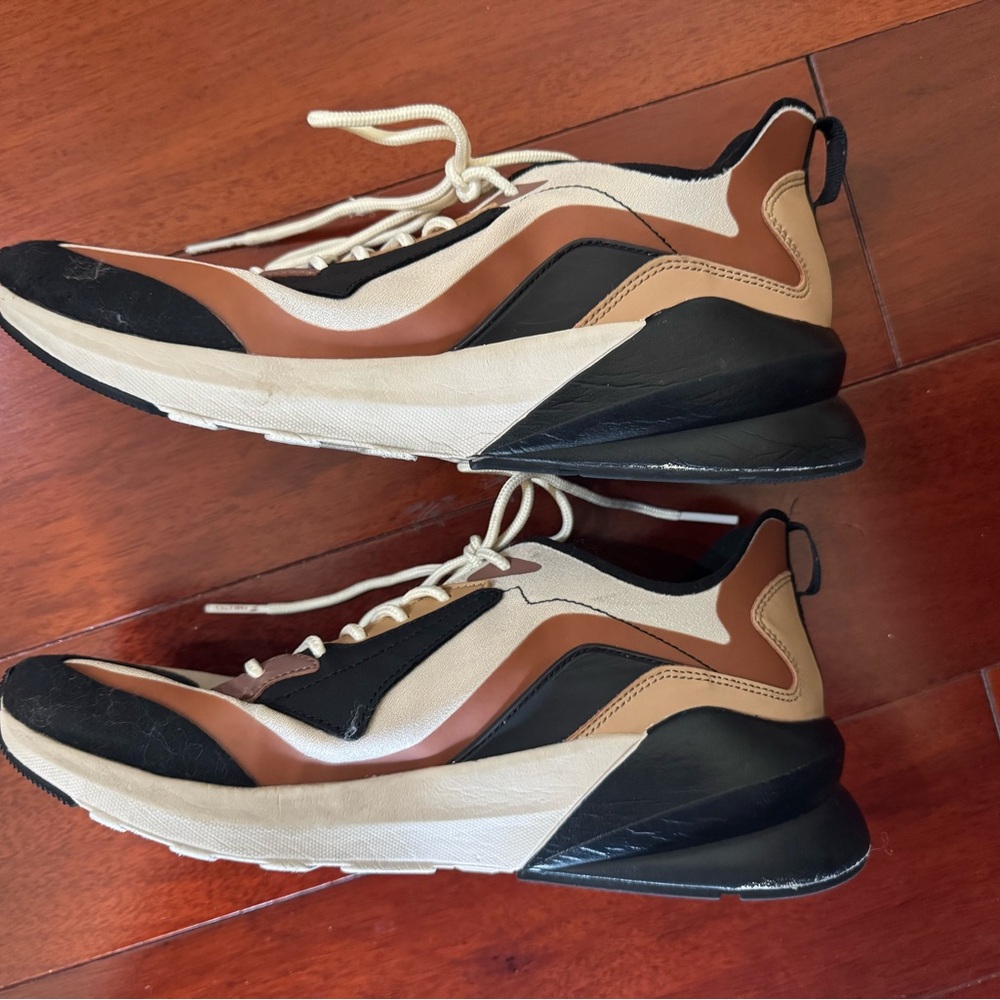 Fabletics Ech Performance Sneaker Women’s Size 9 - image 2